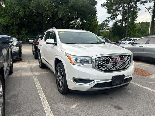 White Frost Tricoat 2018 GMC Acadia Denali