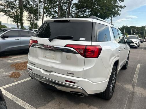 White Frost Tricoat 2018 GMC Acadia Denali