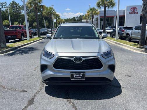 Celestial Silver Metallic 2023 Toyota Highlander L