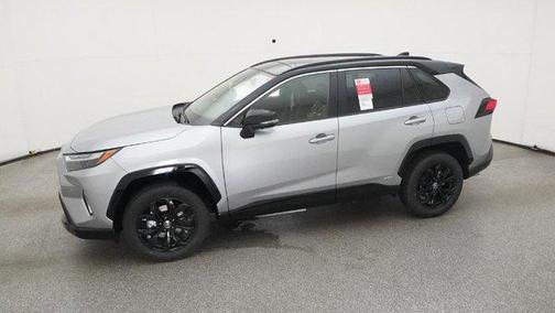 2025 Toyota RAV4 Hybrid SE