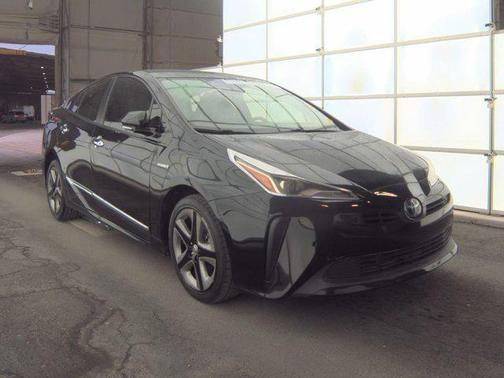 2019 Toyota Prius XLE