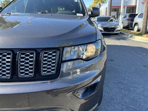 2018 Jeep Grand Cherokee Altitude