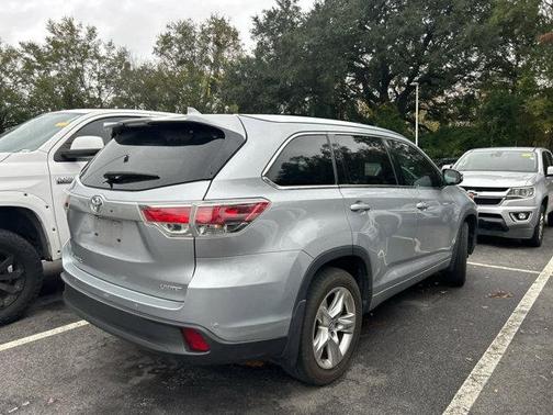 2016 Toyota Highlander Limited Platinum