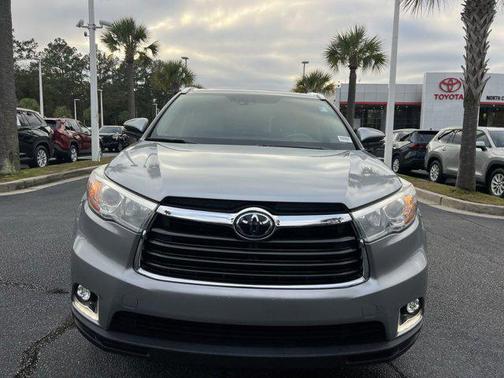 2016 Toyota Highlander Limited Platinum