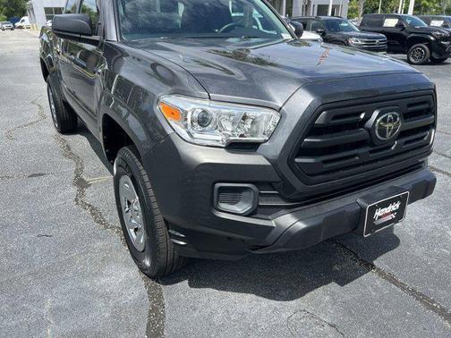 2019 Toyota Tacoma SR