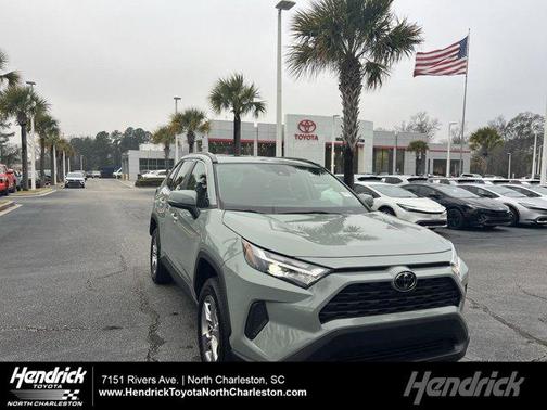 2023 Toyota RAV4 XLE