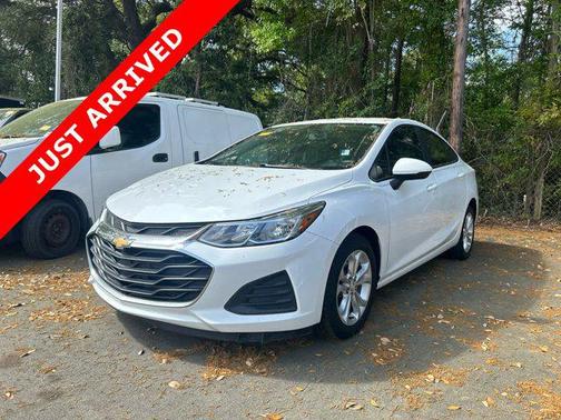 2019 Chevrolet Cruze LS