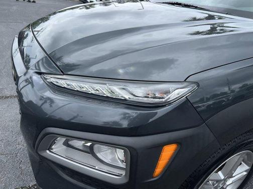 2021 Hyundai KONA SE