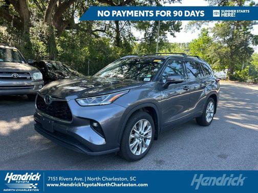 Magnetic Gray Metallic 2023 Toyota Highlander Limited
