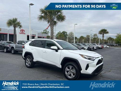 Ice Cap 2025 Toyota RAV4 XLE