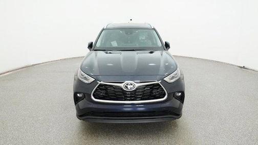 2026 Toyota Highlander Hybrid Limited