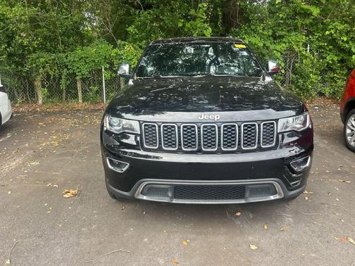 Diamond Black Crystal Pearlcoat 2020 Jeep Grand Cherokee Limited