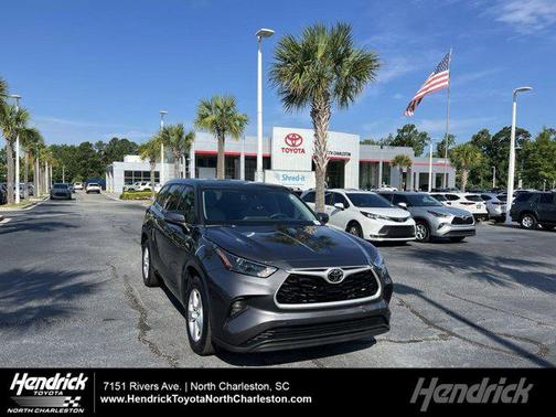 2022 Toyota Highlander L