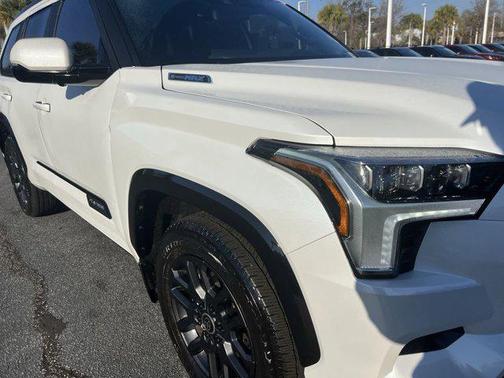 2024 Toyota Sequoia Platinum