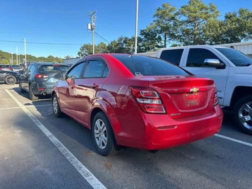 2017 Chevrolet Sonic LS
