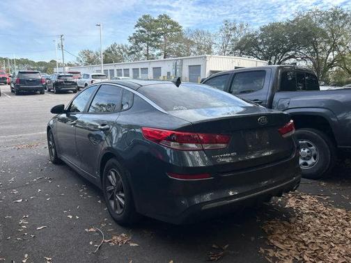 2020 Kia Optima LX