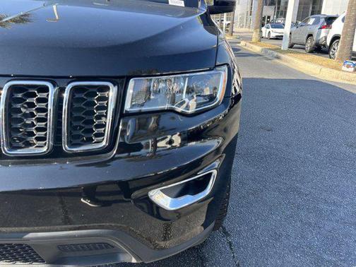 2019 Jeep Grand Cherokee Laredo