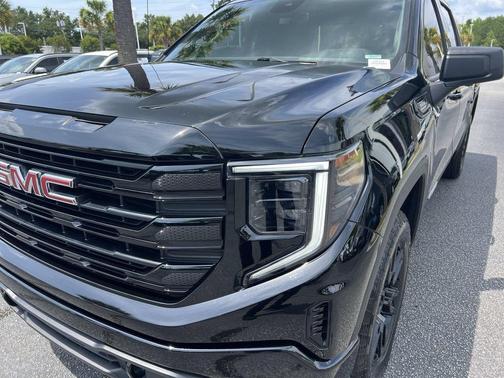 Onyx Black 2023 GMC Sierra 1500 Elevation