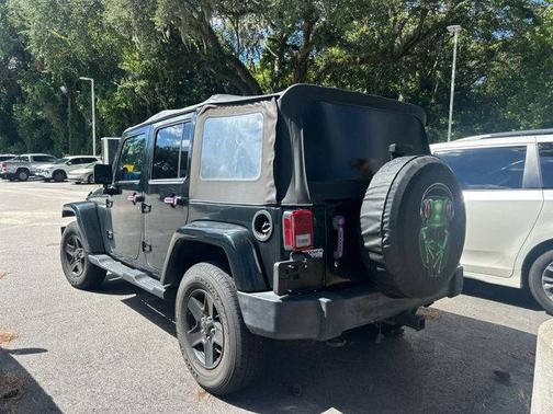 2012 Jeep Wrangler Unlimited Sahara