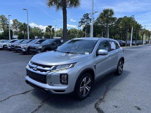 Alloy Silver Metallic 2025 Mitsubishi Outlander Sport SE