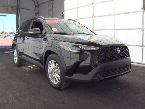 2022 Toyota Corolla Cross LE
