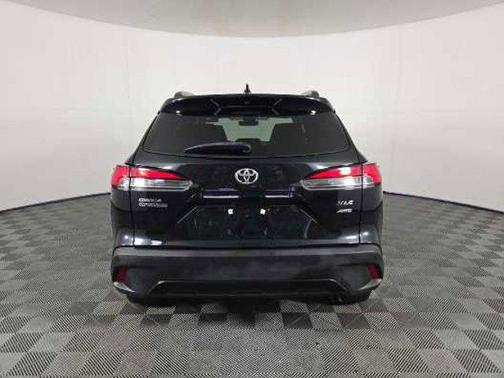 2022 Toyota Corolla Cross XLE