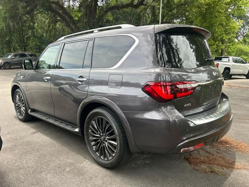Anthracite Gray 2023 INFINITI QX80 PREMIUM SELECT AWD