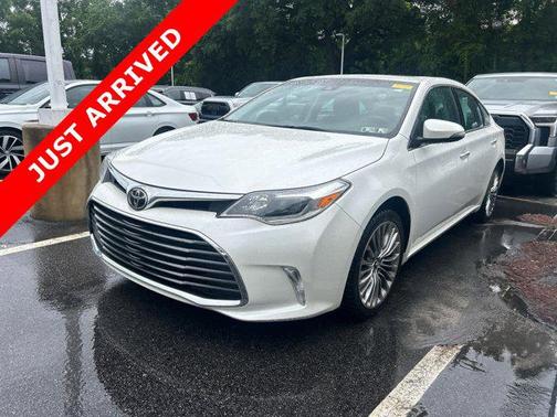 Blizzard Pearl 2016 Toyota Avalon Limited