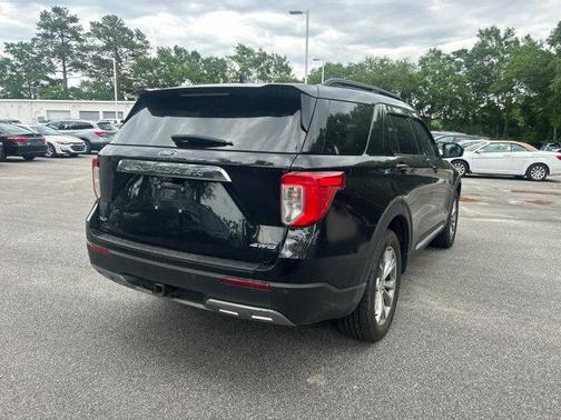 Agate Black Metallic 2021 Ford Explorer XLT