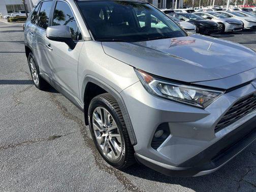 2019 Toyota RAV4 Limited