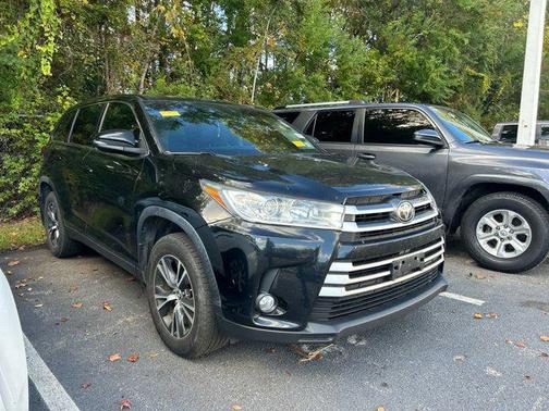 2019 Toyota Highlander LE Plus