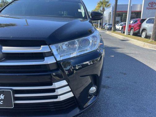 2019 Toyota Highlander LE Plus