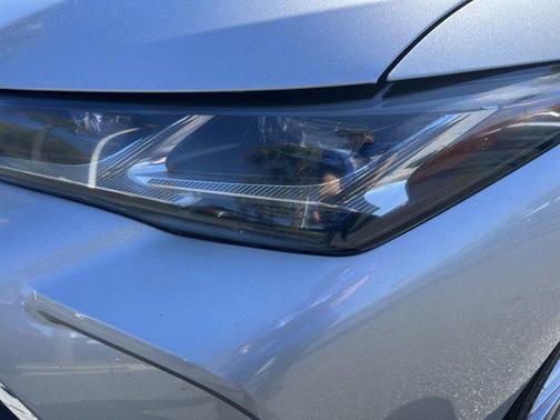 2021 Toyota Avalon Hybrid Limited