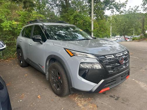Boulder Gray Pearl 2025 Nissan Rogue Rock Creek