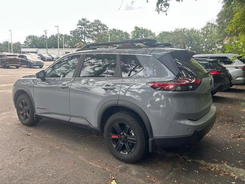 Boulder Gray Pearl 2025 Nissan Rogue Rock Creek