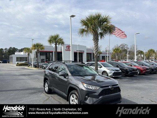 2021 Toyota RAV4 XLE