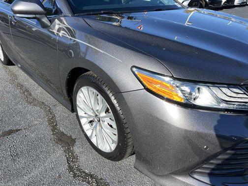 2019 Toyota Camry XLE