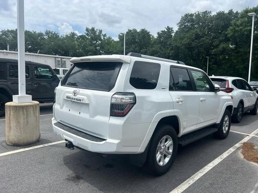 Ice Cap 2024 Toyota 4Runner SR5 Premium