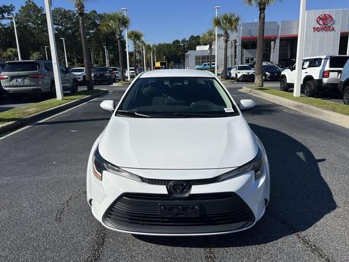Ice Cap 2024 Toyota Corolla LE