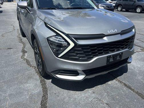 2024 Kia Sportage LX