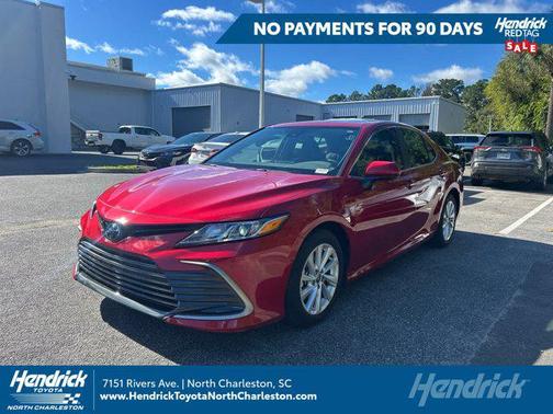 2024 Toyota Camry LE