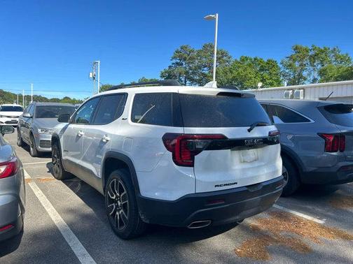 Summit White 2021 GMC Acadia FWD SLT