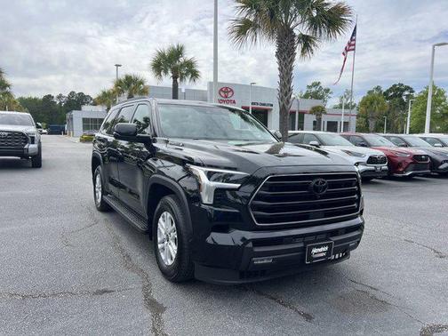 Midnight Black Metallic 2024 Toyota Sequoia SR5