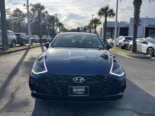 2022 Hyundai SONATA Limited