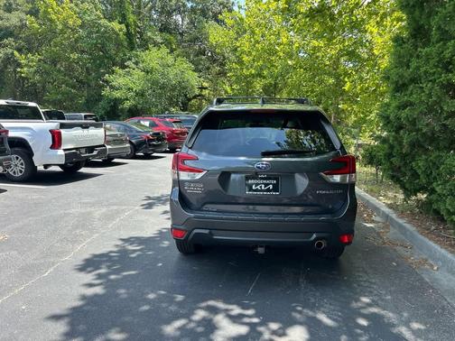 Magnetite Gray Metallic 2020 Subaru Forester Limited