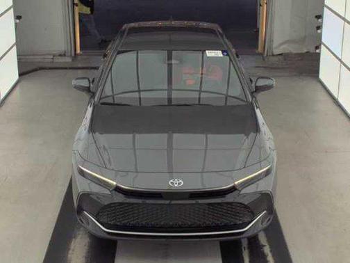 2024 Toyota Crown XLE