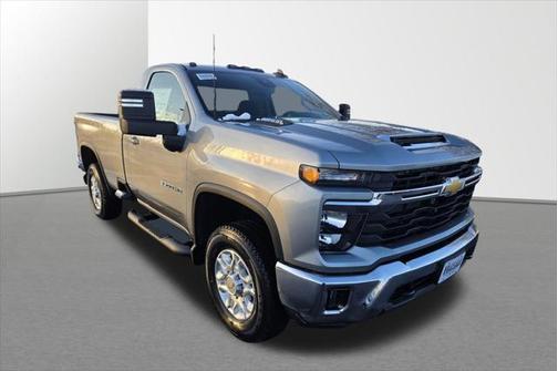 2025 Chevrolet Silverado 3500 LT