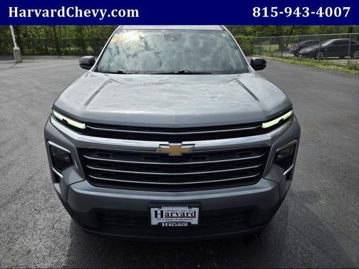 Sterling Gray Metallic 2025 Chevrolet Traverse LT