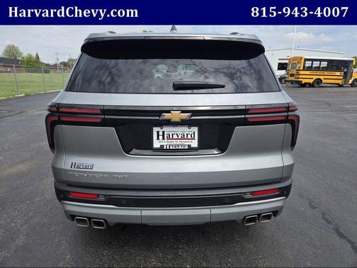 Sterling Gray Metallic 2025 Chevrolet Traverse LT
