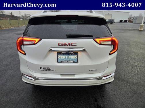 2022 GMC Terrain Denali